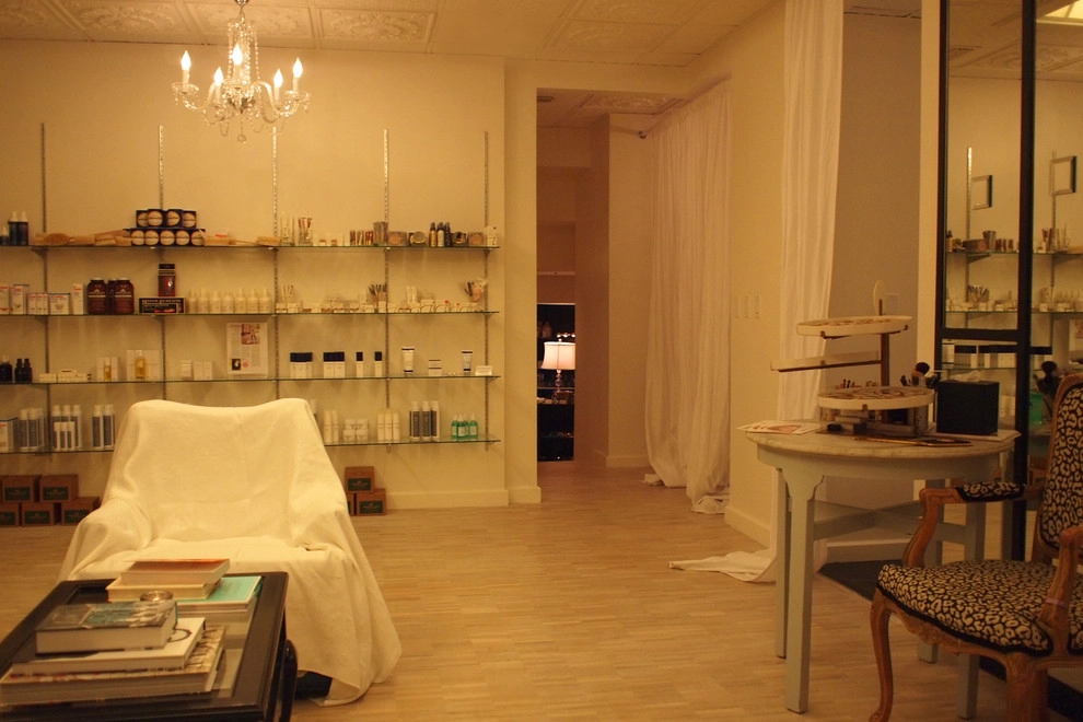 Recent Projects - Beauty Bar at The Fairmont Hotel by Folia Horticultural + Design - Photo 8