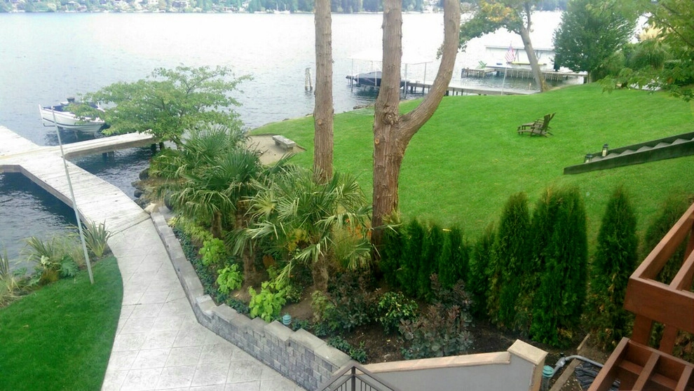 Recent Projects - Mercer Island Waterfront Residence by Folia Horticultural + Design - Photo 25