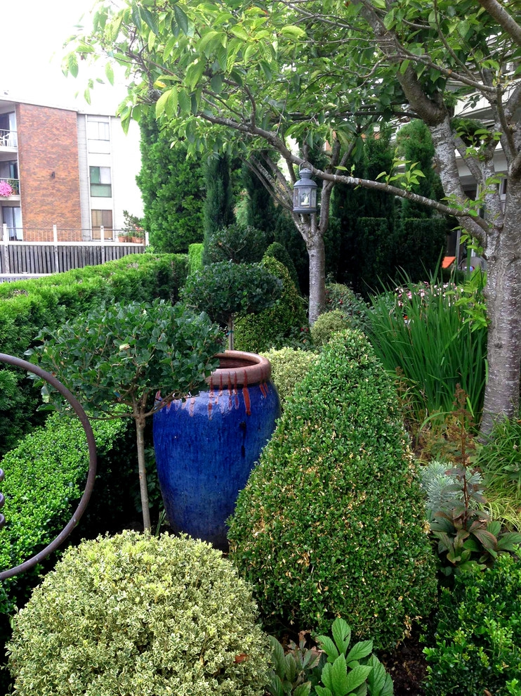 Recent Projects - Kirkland Waterfront Residence by Folia Horticultural + Design - Photo 15