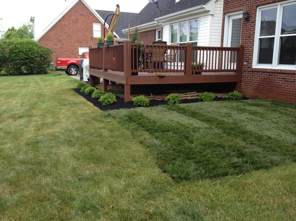 Bear Hands Landscaping - Photo 2