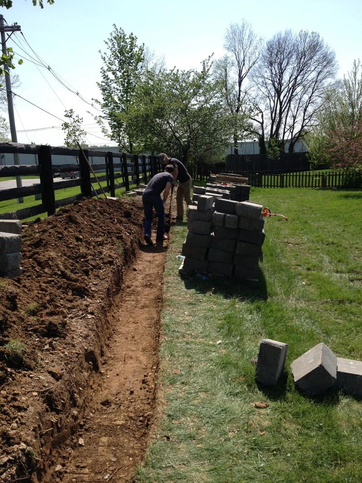 Bear Hands Landscaping - Photo 3