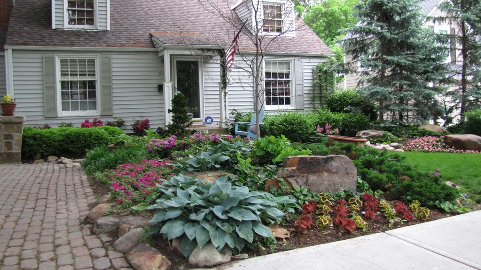 Front Landscape by Bear Landscape Inc. - Photo 5
