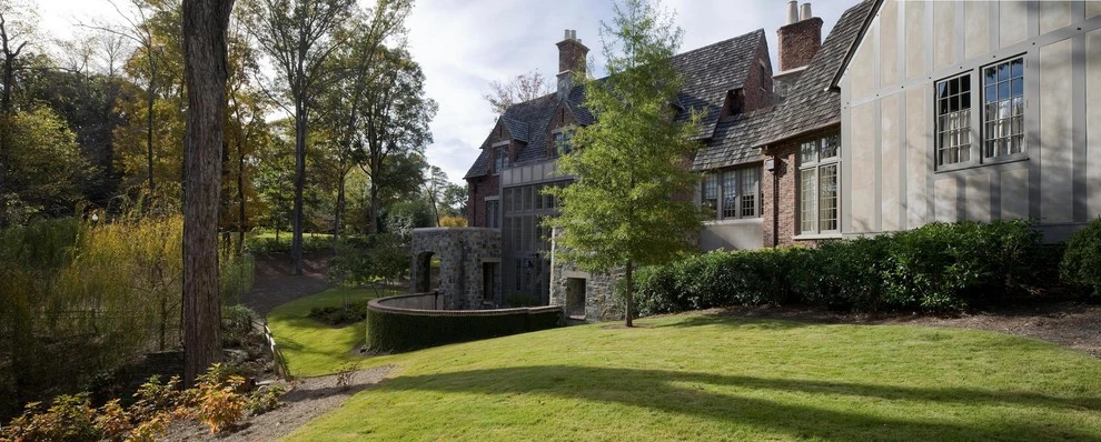 Mountain Brook Residence by Blackjack Horticulture - Photo 3