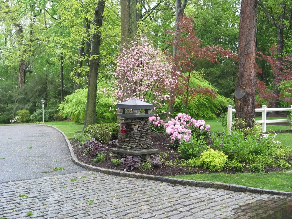 Foster's Inc. Landscape Design & Installation - Photo 10