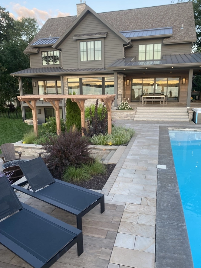 Capitol View Veranda by Four Of Six Landscape - Photo 11