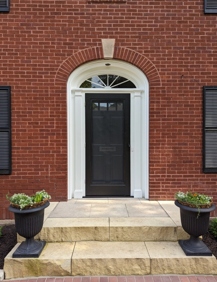 Welcoming Workspace by Four Of Six Landscape - Photo 10