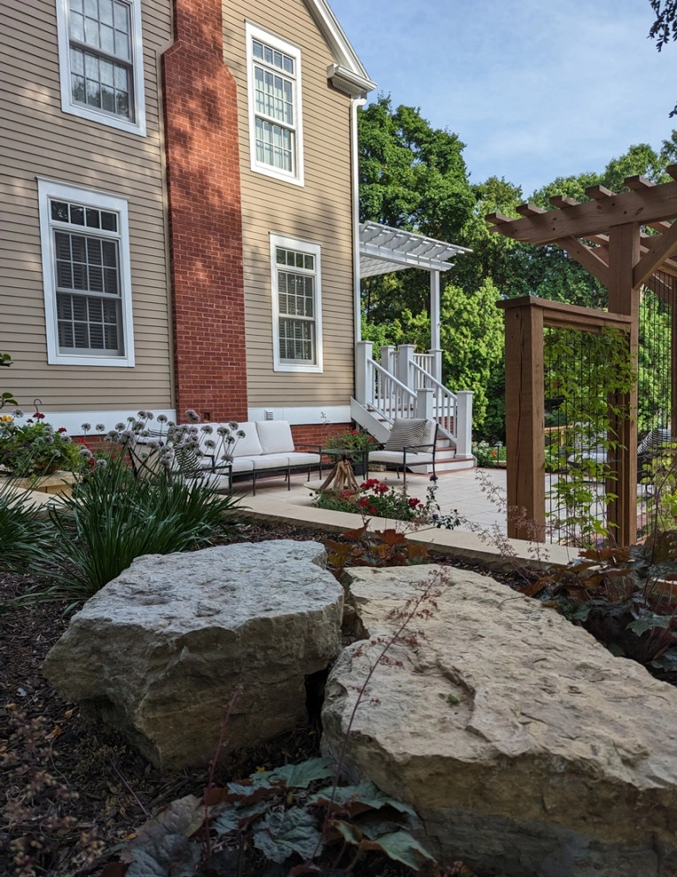 Welcoming Workspace by Four Of Six Landscape - Photo 19