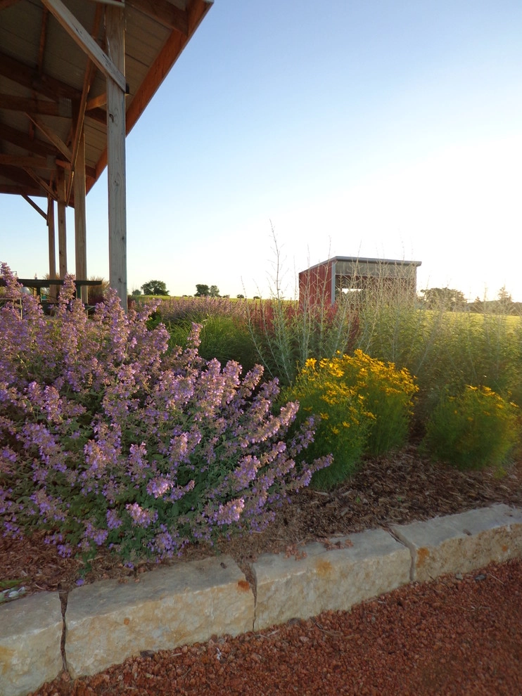 Softened Summer Shelter by Four Of Six Landscape - Photo 4