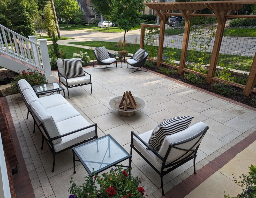 Welcoming Workspace by Four Of Six Landscape - Photo 7