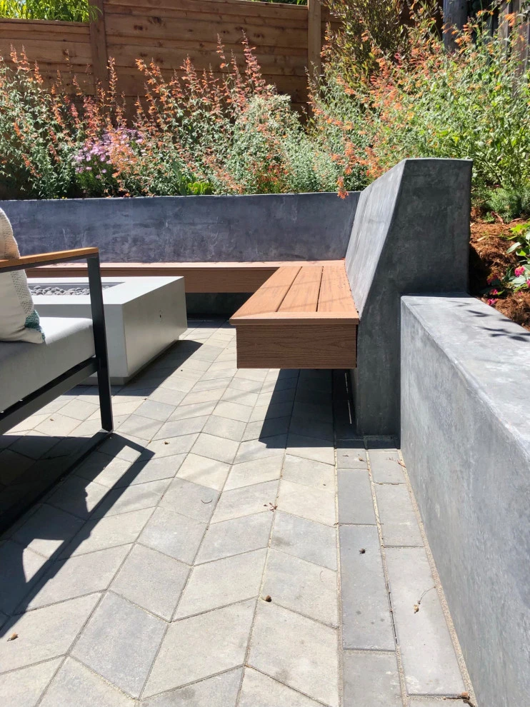 Modern Outdoor Living by Wildflower Landscape Design At K&D Landscaping - Photo 19