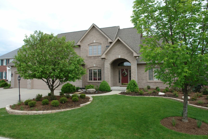 Landscape & Lawn Maintenance by Calvin Landscape LLC - Photo 4