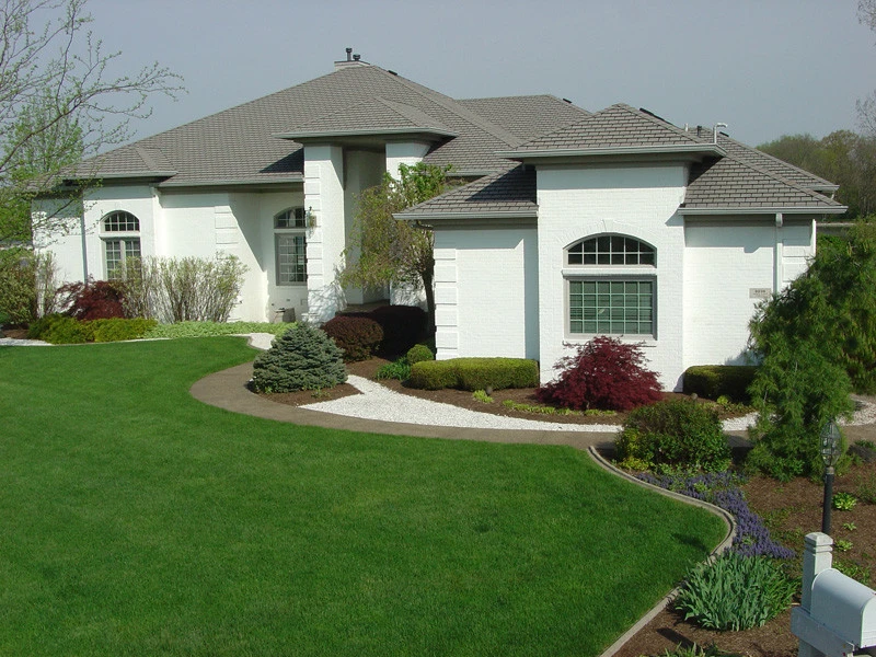 Landscape & Lawn Maintenance by Calvin Landscape LLC - Photo 2
