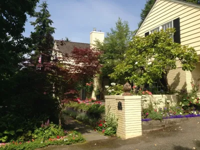 Gardening GaGa - Tree & Shrub Care in Seattle, WA