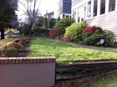 Queen Anne drought tolerant garden — Landscape Design project by Gardening GaGa