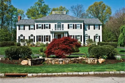 Architectural Inflorescence - Landscape Design in Greenwich, CT