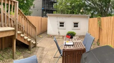 Backyard patio refresh — Landscape Design project by Lawson Yardscapes in Washington