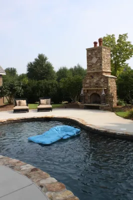 Pool and Spa by Graham Kimak Landscape Designs