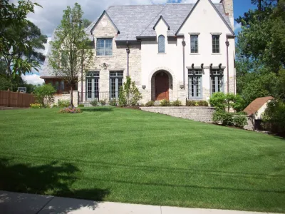 Green Grass, Inc. - Landscape Maintenance in Downers Grove, IL