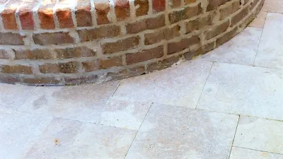 Green Grass Landscape Contractors - Outdoor Lighting Installation in Mount Pleasant, SC