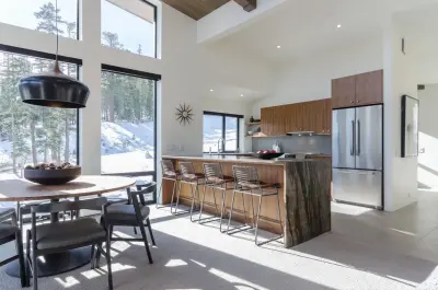 WL Harder Inc. - Commercial Construction Services in Mammoth Lakes, CA