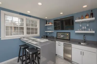 1st Floor Revamp of Anchorage by Bailey Design + Build