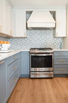Angler's Kitchen by Reyes Brothers Remodeling & Design LLC