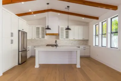 Maple Avenue Construction - Drywall Installation & Repair in Phoenix, AZ