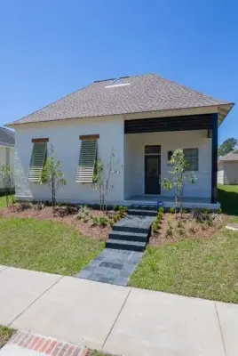 Audubon Plaza — Home Renovation & Remodeling Services project by LA Custom Construction