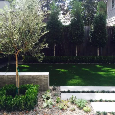 Modern Backyard in Houston, TX — Landscape Design project by Gregory/Henry Landscapes