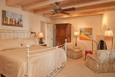 D M C / D Maahs Construction, LLC - Custom Cabinets & Cabinetry in Santa Fe, NM