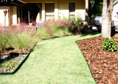 Rivertrail Road South — Landscape Design project by Hickory Creek Nursery