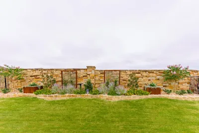 Agave LD,LLC - Garden Remodeling in Rollingwood, TX