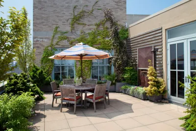Holly, Wood and Vine Ltd. - Landscape Maintenance in New York, NY