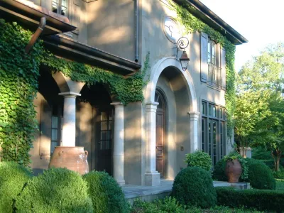 Howard Design Studio - Garden Remodeling in Atlanta, GA