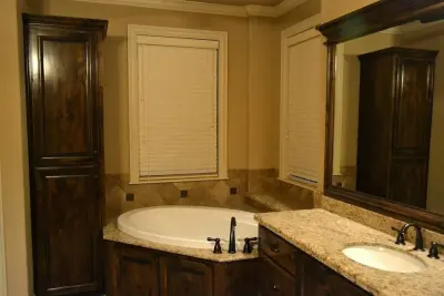 Lyon Homes - Drywall Installation & Repair in College Station, TX