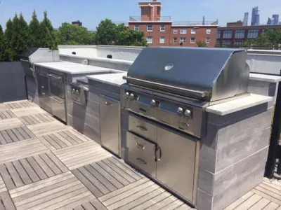 rooftop kitchen — Landscape Design project by Hufnagel Landscape Design & Construction Group in Hoboken