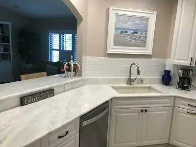 Stunning new granite surfaces by L-Bro Enterprises Inc.