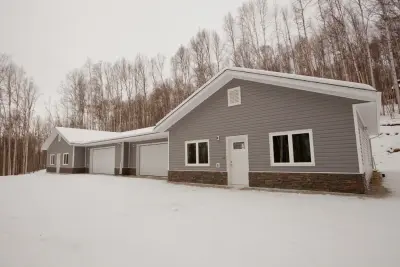 Snowy Owl: Modern Duplex Development by Big Street Construction, Inc.