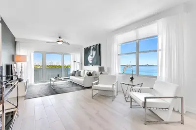 Persal General Contractor - Carpentry & Woodworking in Hollywood, FL