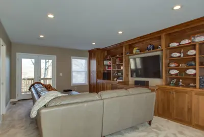 Bellevue Extra Room Extension by The Kingston Group - Remodeling Specialists