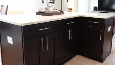 Belmont Shaker Cuisine by Mint Construction