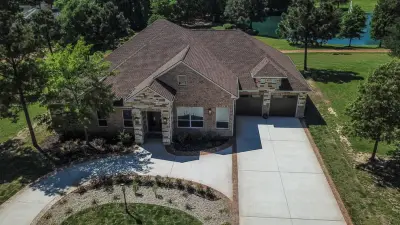 S Gentry Custom Homes - Tile & Stone Installation Services in Willis, TX
