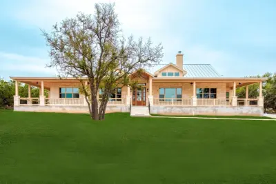 Wolff Custom Homes - Custom Home Builders in Boerne, TX