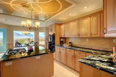 Creative Countertops, Cabinets & More - Custom Cabinets & Cabinetry in Albuquerque, NM