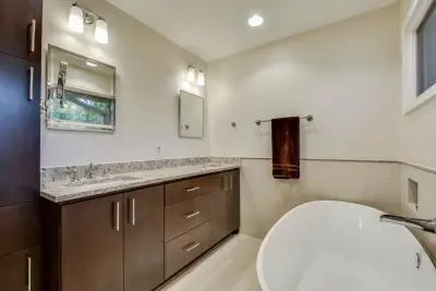 Austin Bathroom Renovation in the Heart of the City by Tier1 Group, LLC