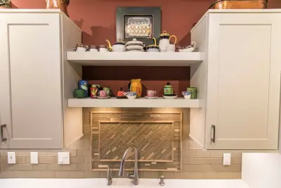 Chamberlin Gallery Kitchen by Poulin Design Center