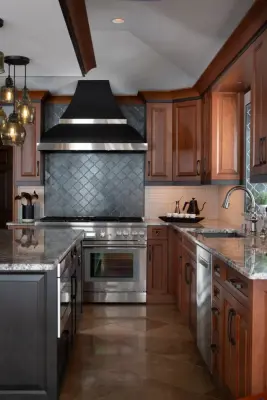 Crimson with Dark Highlights by Sawhill Kitchens