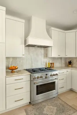 Circle C | Gourmet Kitchen by Catalyst Construction, Inc