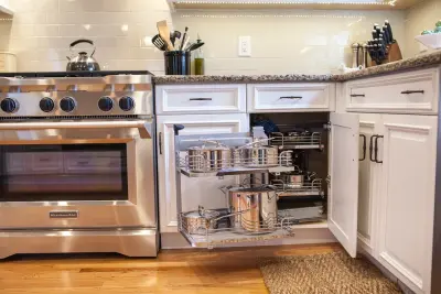 Timeless Warm Kitchen by Robinwood Kitchens