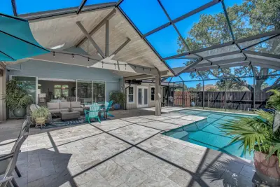 Seaside Zephyr by BeeTree Homes